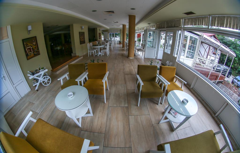 Hotel Fontana Зеница Екстериор снимка