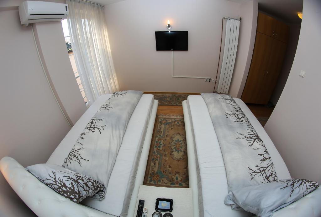 Hotel Fontana Зеница Екстериор снимка
