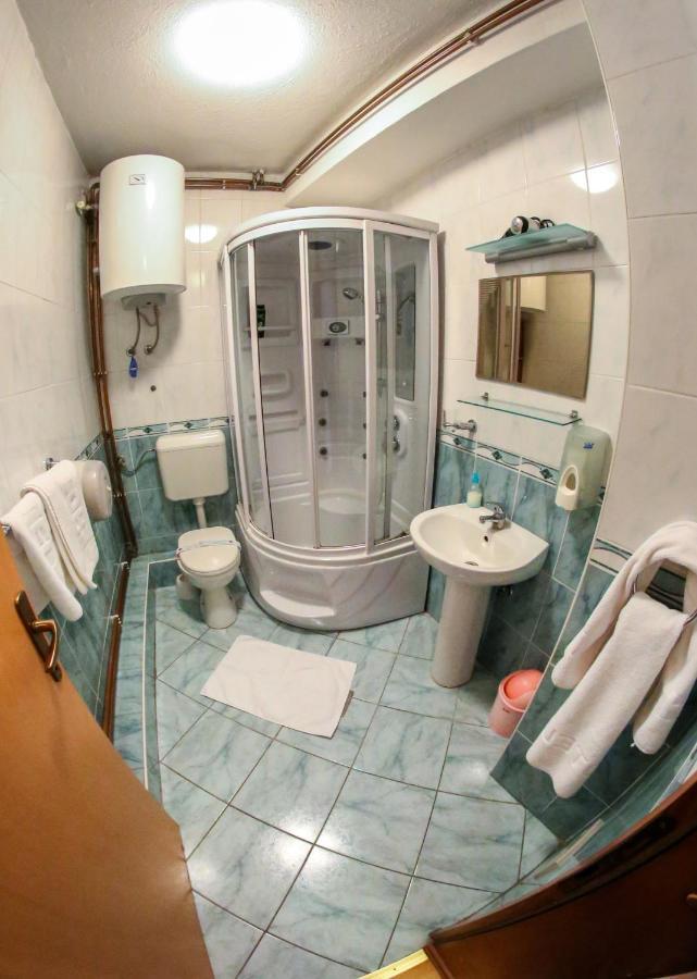 Hotel Fontana Зеница Екстериор снимка